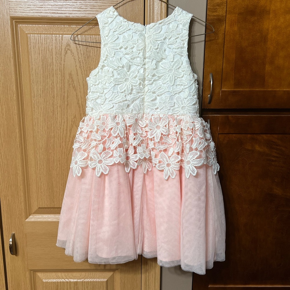 Camilla size 7-8 like new - Picture 3 of 11